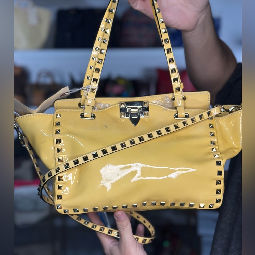 Valentino Garavani 2 Way Bag